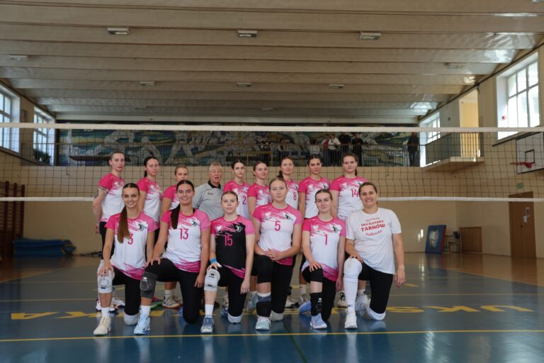 Zwycięstwo Seniorek na inaugurację sezonu !