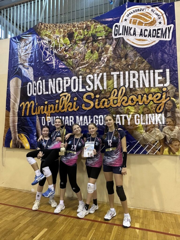 Dwudniowy maraton minisiatkówki z sukcesami