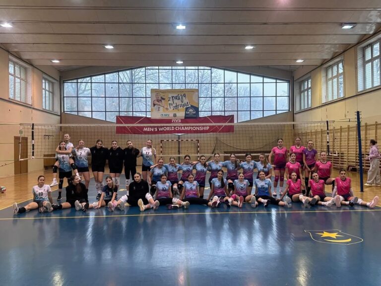 Zespoły Młodziczek z awansami do wyższych lig ! 🔥🏐