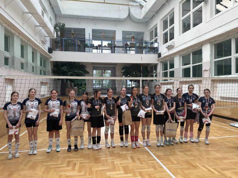 Srebro czwórki na turnieju w Krakowie 🥈🏆🥈