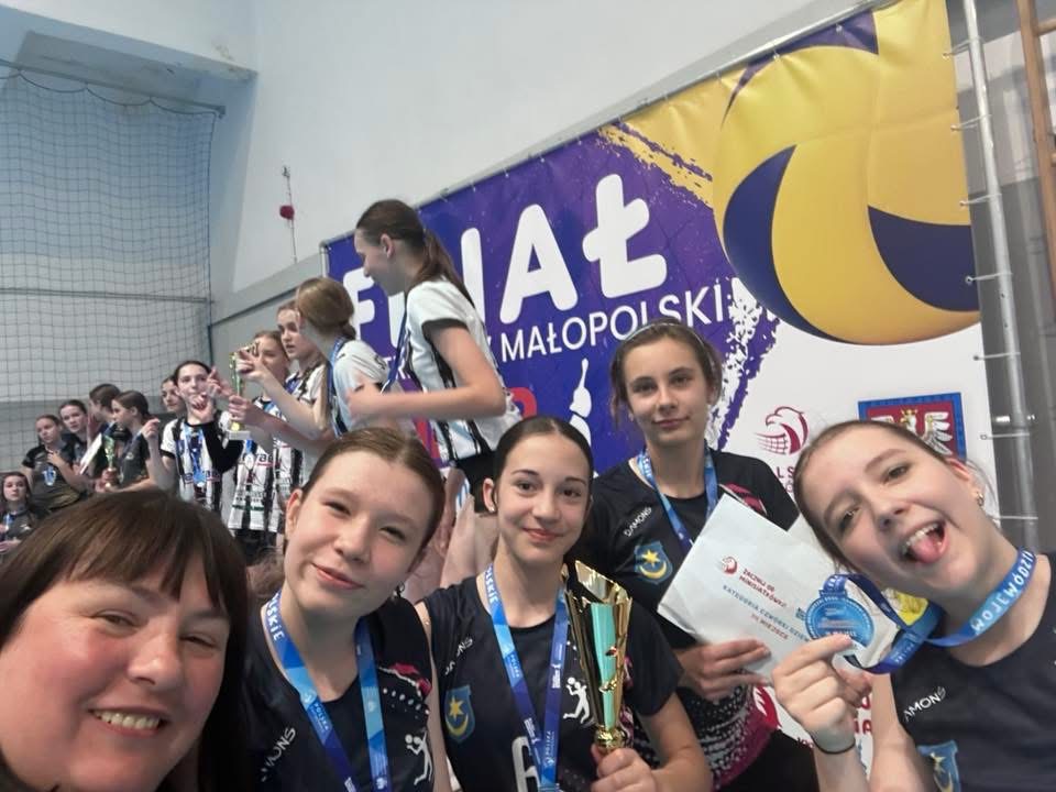 AWANS CZWÓRKI DO MISTRZOSTW POLSKI! 🔥🏐